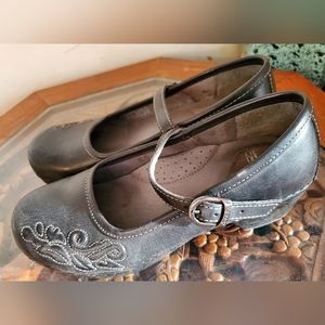 Dansko Savanna Mary Jane Clog Black 38